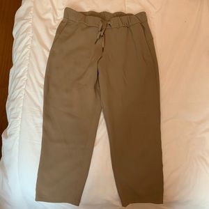 Beige Lululemon cropped pants
